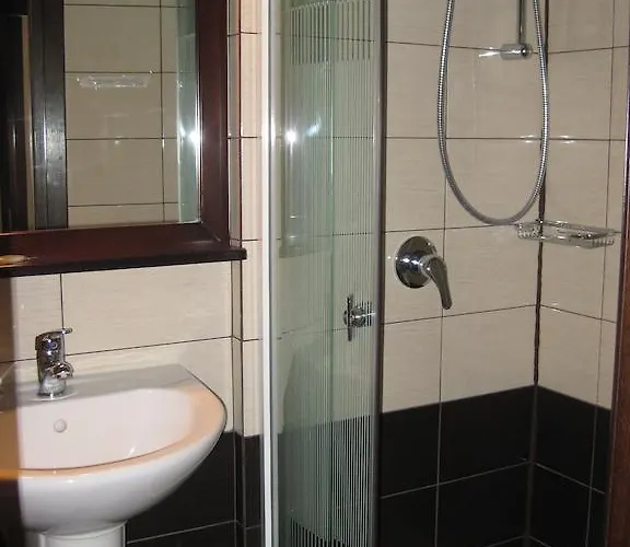 Отель Anina Текиргьол