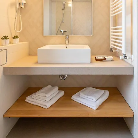 Anina Hotel Techirghiol